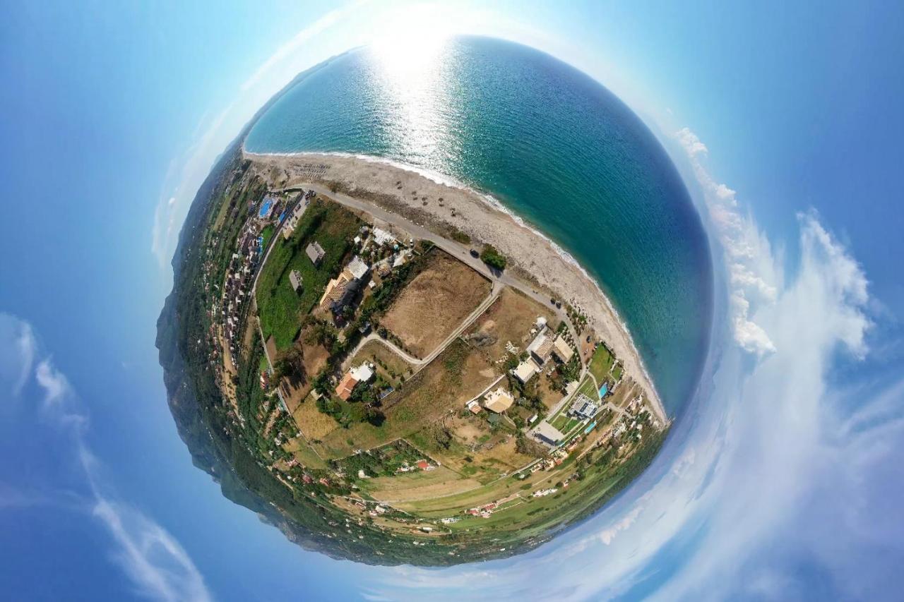 Lazaris Apartments Almiros Beach Esterno foto